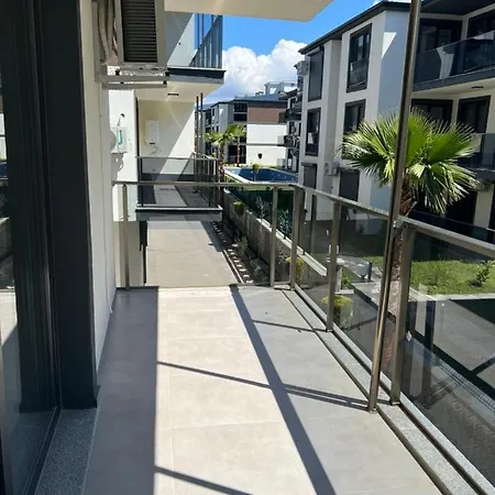 Zeusholiday Apartment *